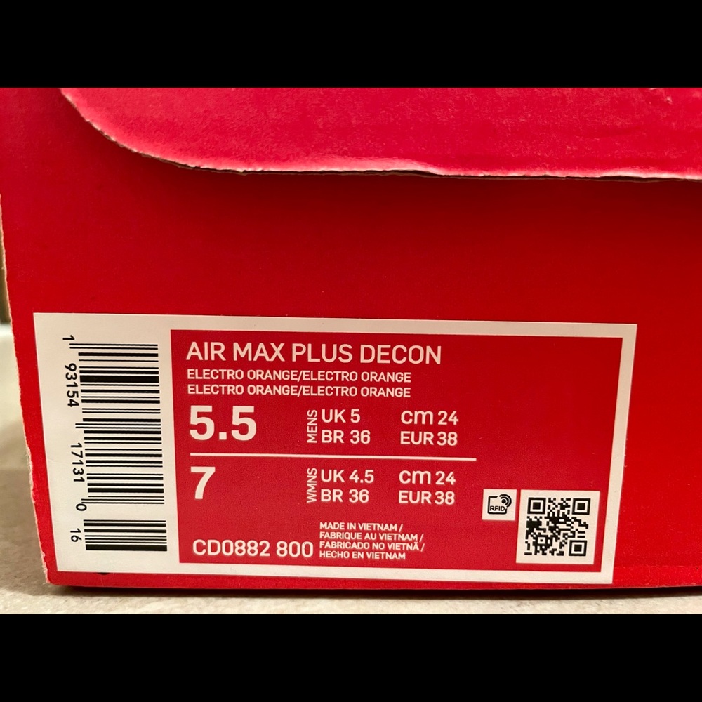 Air Max Plus Decon - Picture 3 of 11